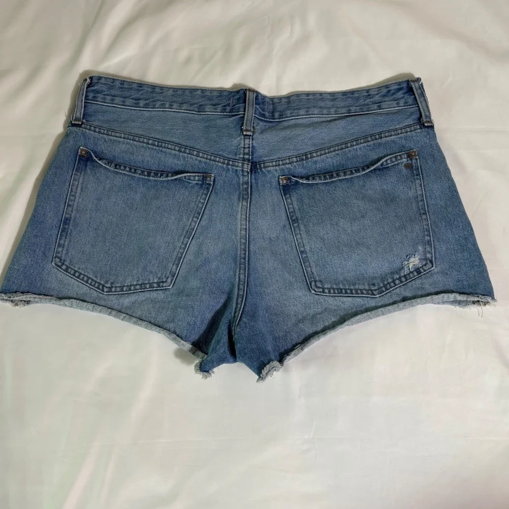 Madewell Relaxed Denim Shorts Light Wash Distressed Raw Hem Blue Size 31